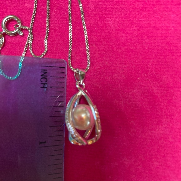 Sterling Silver 925 Pearl Necklace - Picture 4 of 4